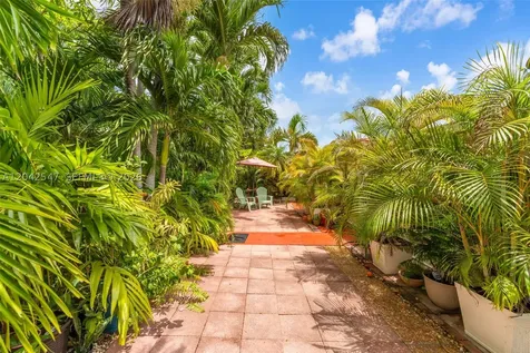 18250 SW 139th Court Miami FL 33177
