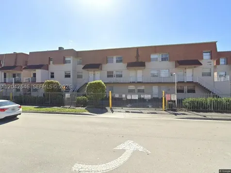 1560 W 46th Street Hialeah FL 33012