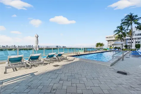 Miami Beach FL 33139