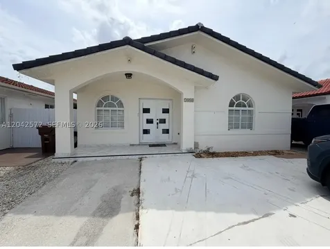 7898 W 34th Court Hialeah FL 33018