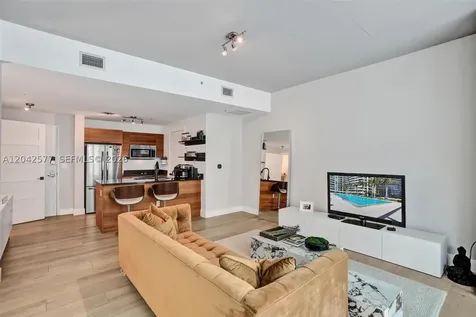 3301 NE 1st Avenue Miami FL 33137