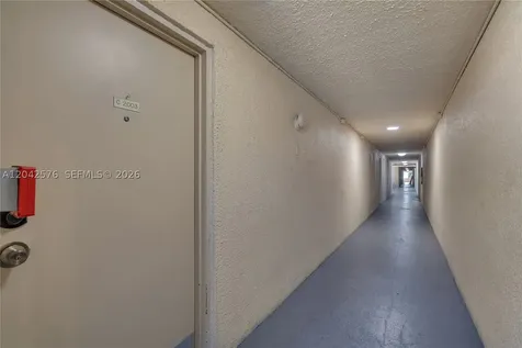 17530 NW 68th Avenue Hialeah FL 33015