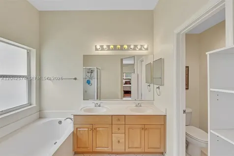 3711 Falcon Ridge Circle Weston FL 33331
