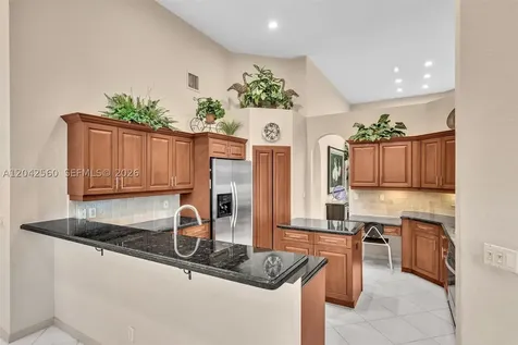 2733 Meadowood Drive Weston FL 33332