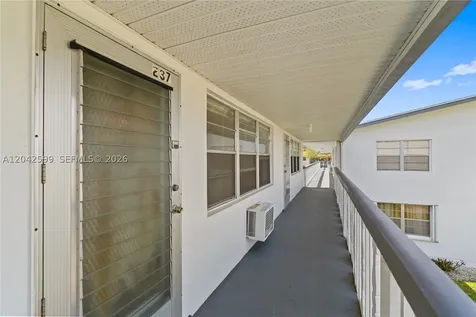 237 Camden J West Palm Beach FL 33417