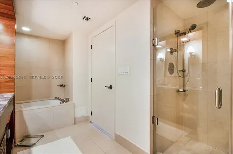 6801 Collins Avenue Miami Beach FL 33141