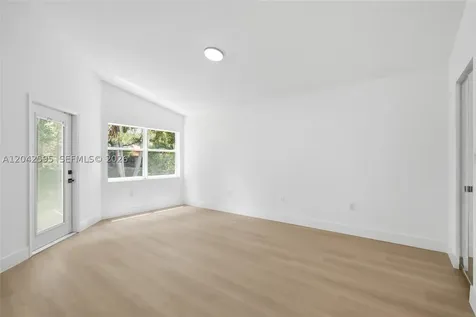 4114 Sapphire Street Weston FL 33331