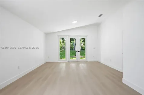 4114 Sapphire Street Weston FL 33331