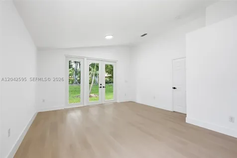 4114 Sapphire Street Weston FL 33331
