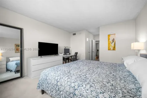 19380 Collins Avenue Sunny Isles Beach FL 33160