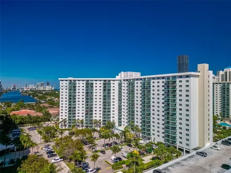 19380 Collins Avenue Sunny Isles Beach FL 33160