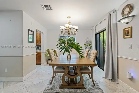18805 W Lake Drive Hialeah FL 33015