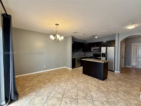2825 SW 127th Way Miramar FL 33027