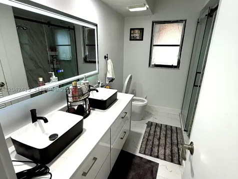 209 SW 42nd Street Cape Coral FL 33914
