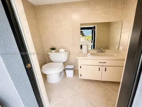209 SW 42nd Street Cape Coral FL 33914