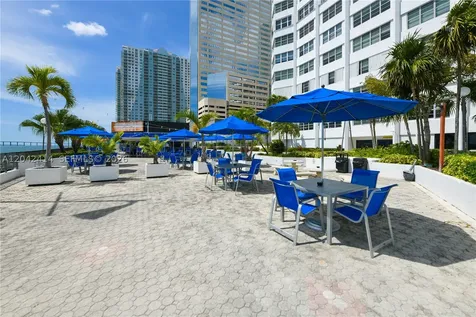 801 Brickell Bay Drive Miami FL 33131