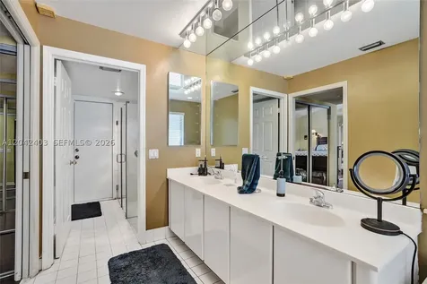9355 NW 18th Place Plantation FL 33322