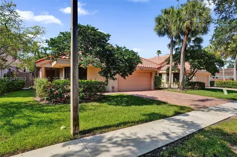 9355 NW 18th Place Plantation FL 33322