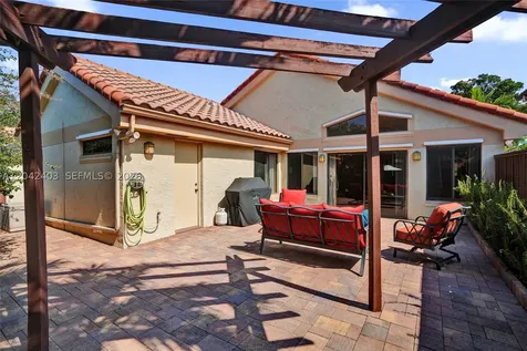 9355 NW 18th Place Plantation FL 33322
