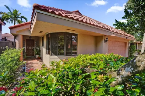 9355 NW 18th Place Plantation FL 33322