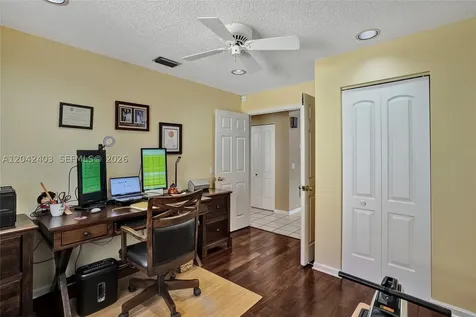 9355 NW 18th Place Plantation FL 33322