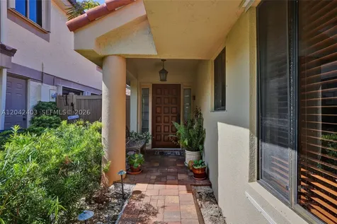 9355 NW 18th Place Plantation FL 33322