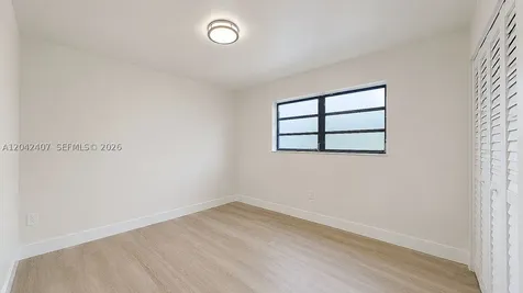 1670 W 42nd Street Hialeah FL 33012