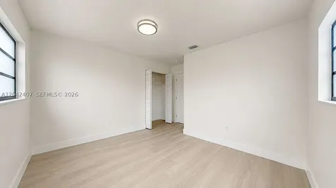 1670 W 42nd Street Hialeah FL 33012