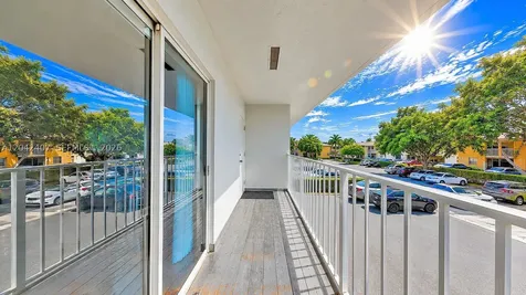 1670 W 42nd Street Hialeah FL 33012