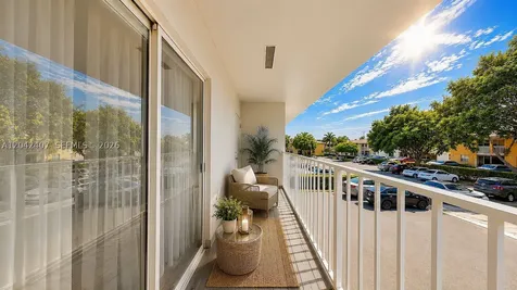 1670 W 42nd Street Hialeah FL 33012