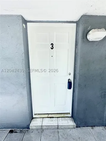 2732 SW 22nd Street Miami FL 33133