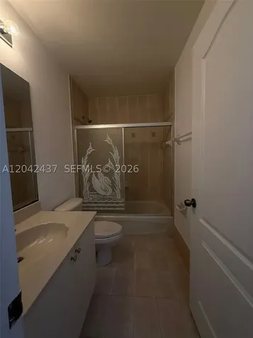 17640 NW 73rd Avenue Hialeah FL 33015