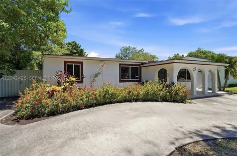 110 NW 125th Street North Miami FL 33168