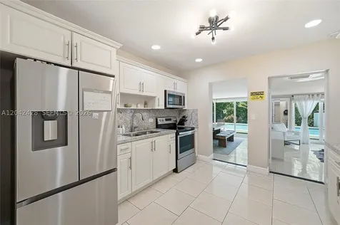 110 NW 125th Street North Miami FL 33168