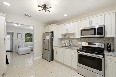 110 NW 125th Street North Miami FL 33168