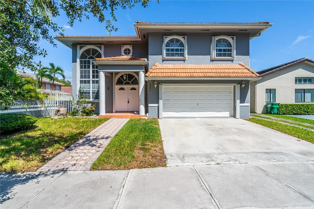 15251 NW 89th Avenue Miami Lakes FL 33018