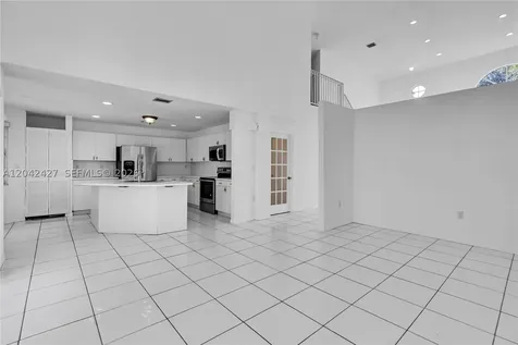 15251 NW 89th Avenue Miami Lakes FL 33018