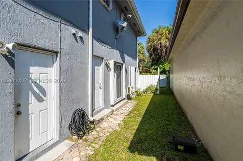 15251 NW 89th Avenue Miami Lakes FL 33018