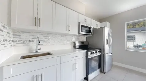 74 W 15th Street Hialeah FL 33010