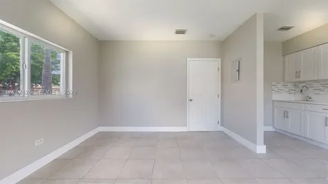 74 W 15th Street Hialeah FL 33010