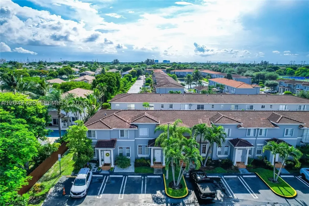 5245 NW 112th Avenue Doral FL 33178