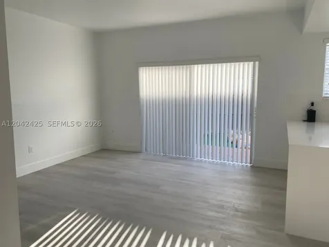 5245 NW 112th Avenue Doral FL 33178