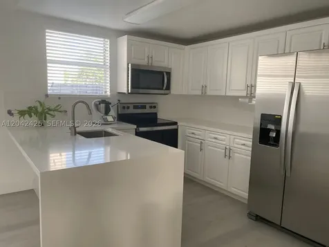 5245 NW 112th Avenue Doral FL 33178
