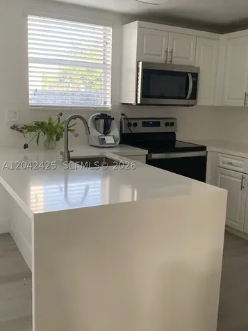 5245 NW 112th Avenue Doral FL 33178