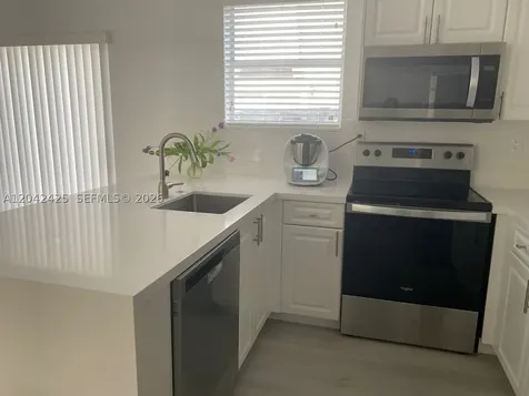 5245 NW 112th Avenue Doral FL 33178