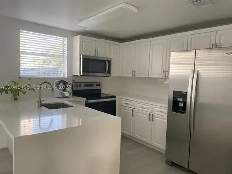 5245 NW 112th Avenue Doral FL 33178