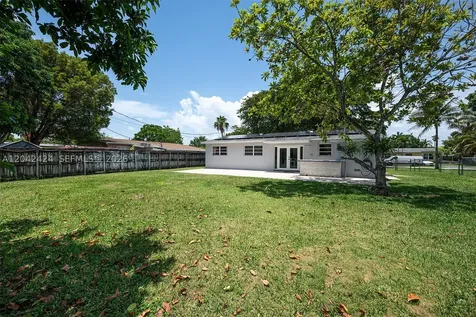 19601 Belview Drive Cutler Bay FL 33157