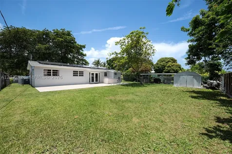 19601 Belview Drive Cutler Bay FL 33157