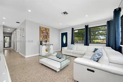 19601 Belview Drive Cutler Bay FL 33157