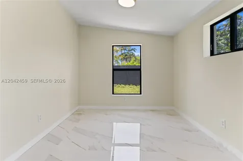 21330 NE 26 Avenue Aventura FL 33180